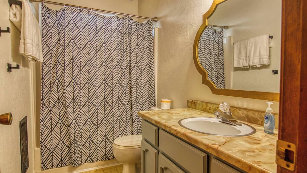 Photo of Bathroom in Groveland
