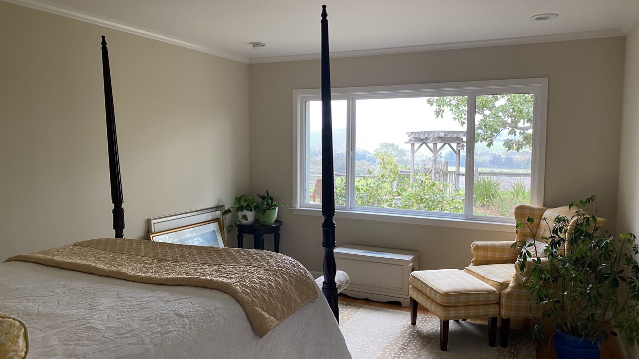Photo of Bedroom in Ladera