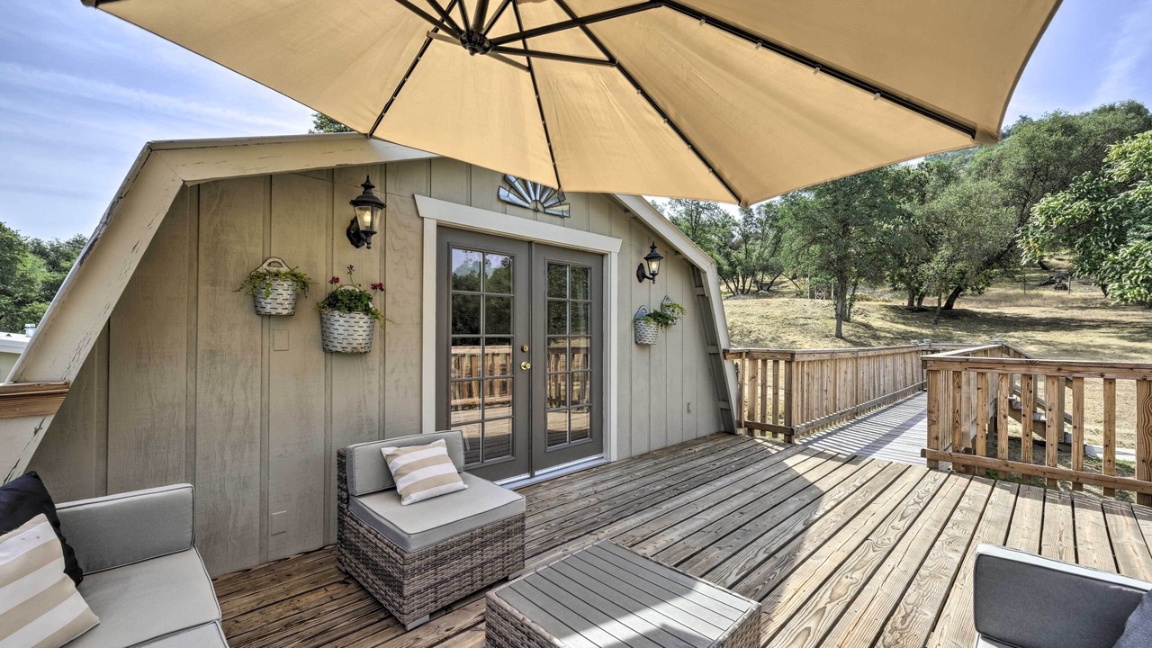 Photo of Patio Balcony in Squaw Valley