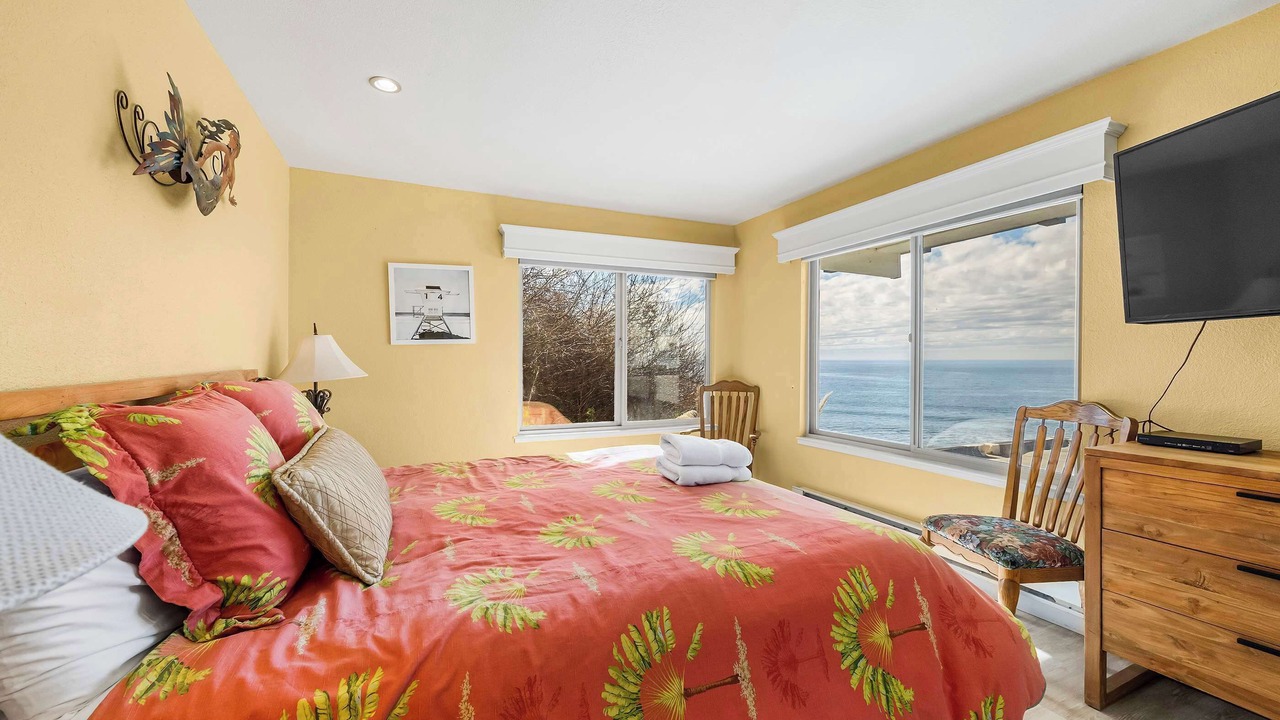 Photo of Bedroom in Rio del Mar