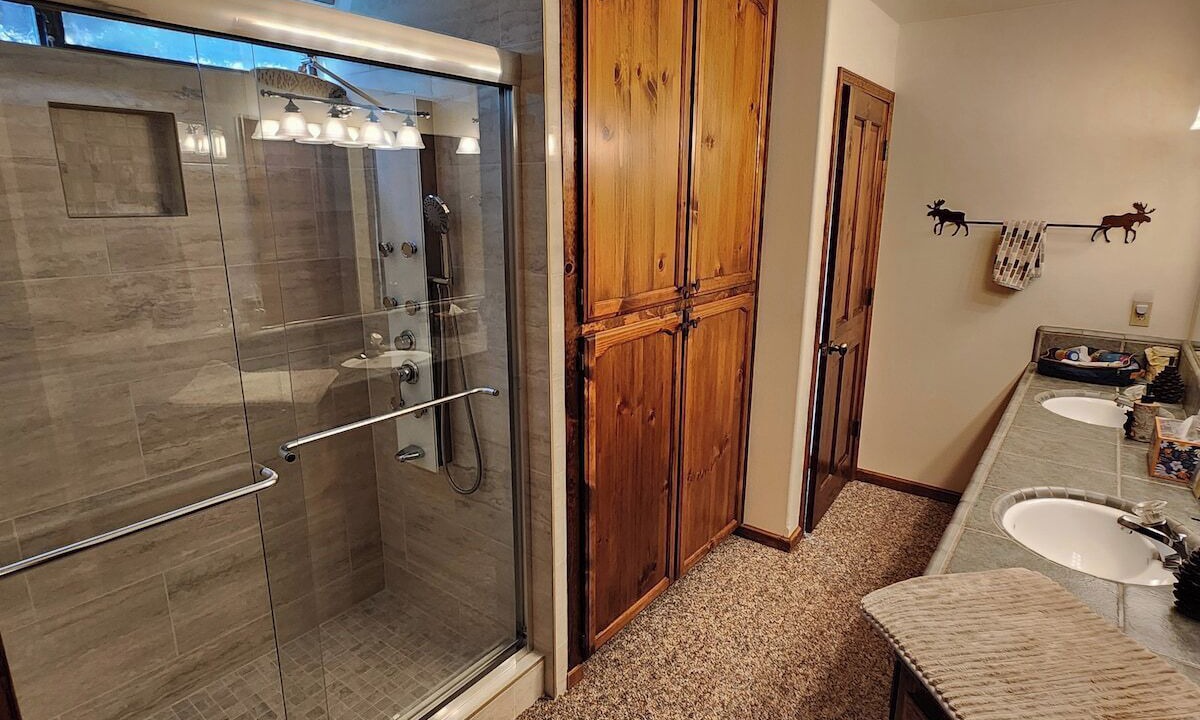 Photo of Bathroom in Twain Harte