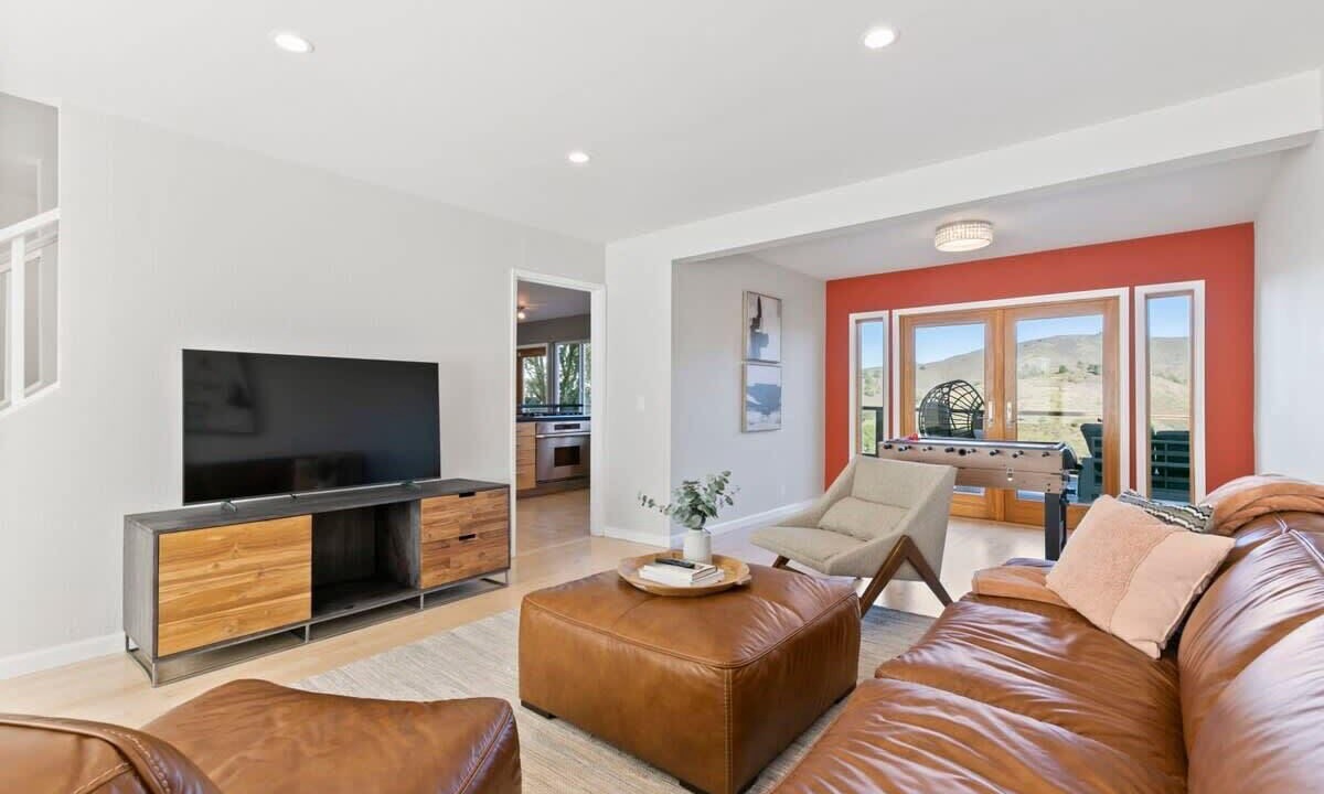 Photo of Livingroom in Park Pacifica