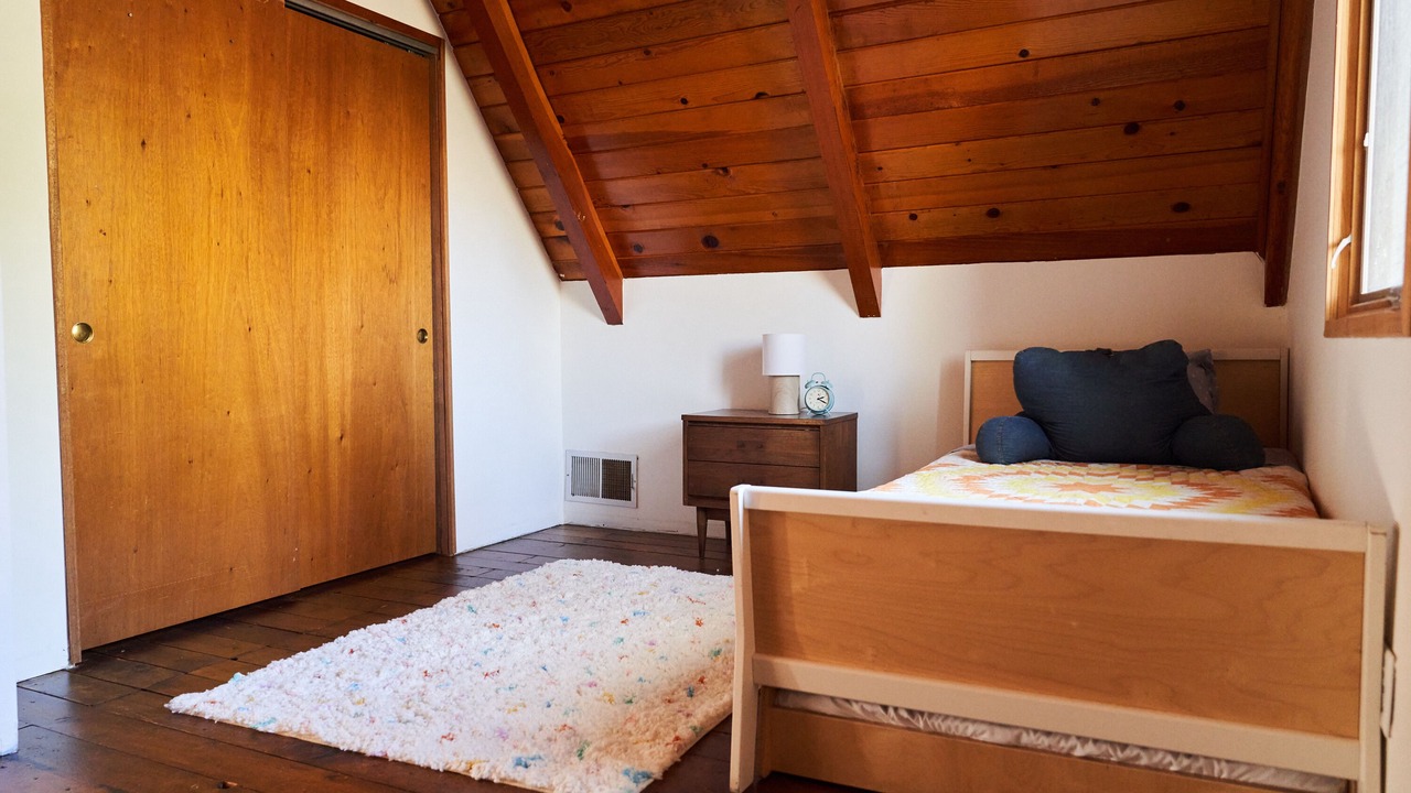 Photo of Bedroom in Kernville