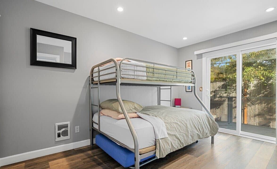 Photo of Bedroom in Rio del Mar