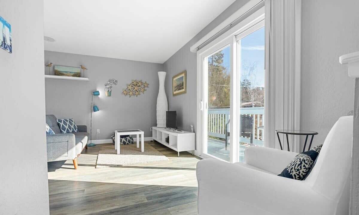 Photo of Livingroom in Rio del Mar