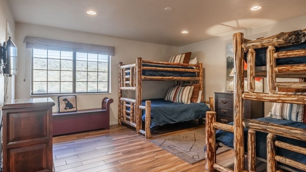 Photo of Bedroom in June Lake