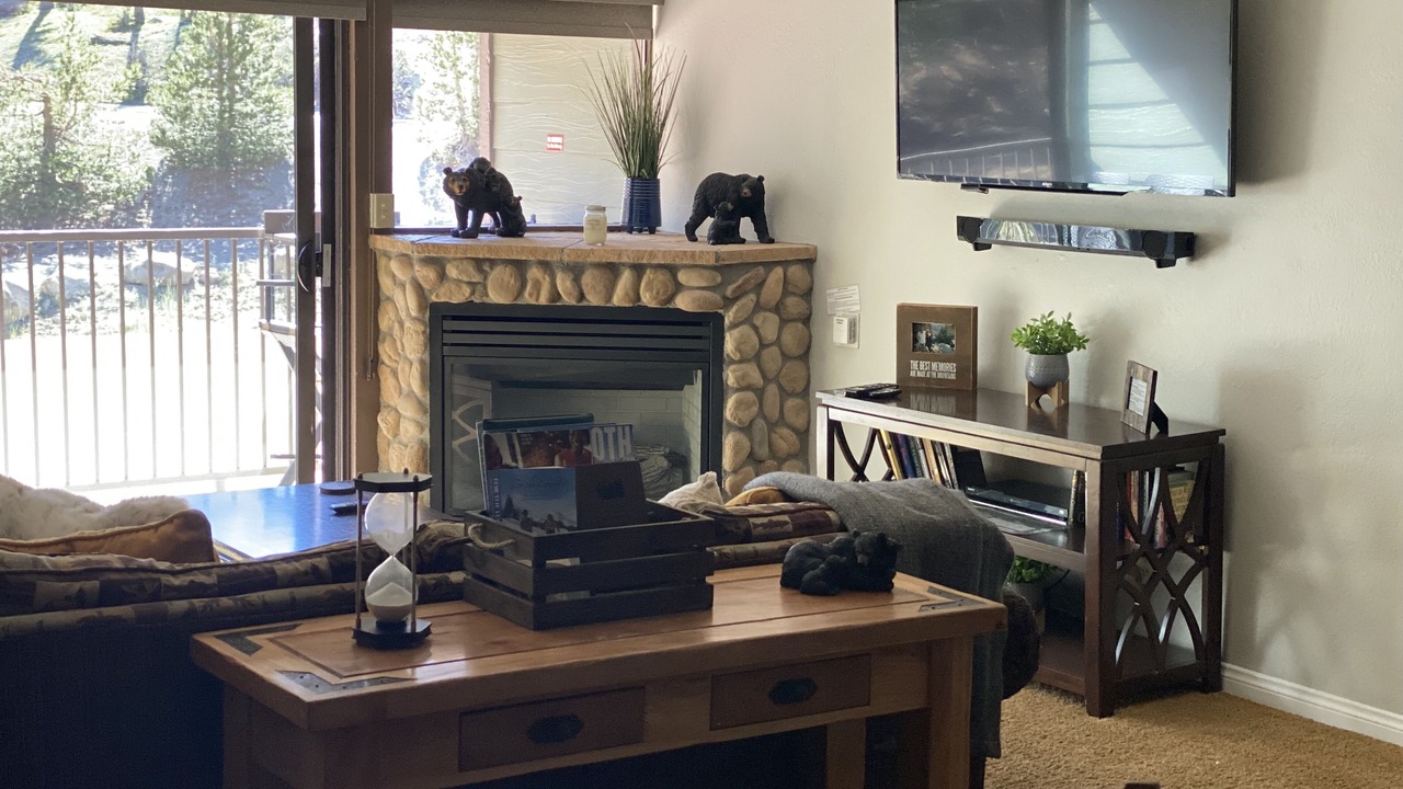 Photo of Livingroom in Mammoth Lakes
