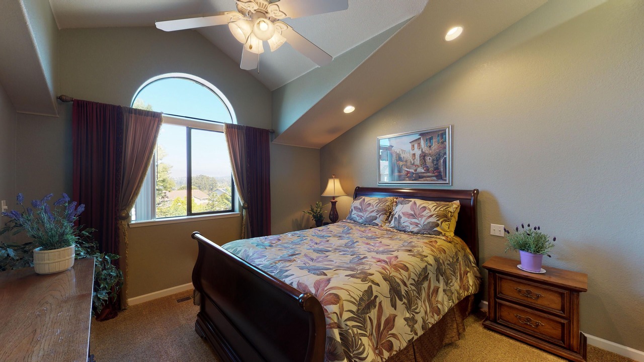 Photo of Bedroom in Castro Valley
