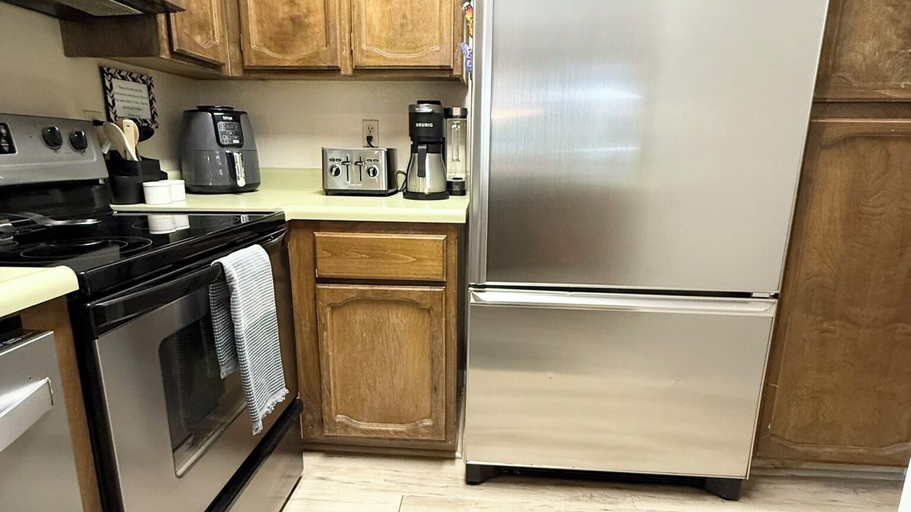 Photo of Kitchen in Groveland