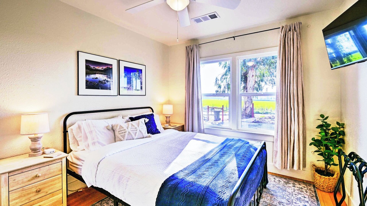 Photo of Bedroom in Woodlake
