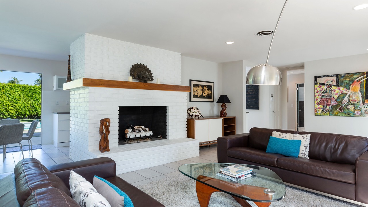 Photo of Livingroom in Tahquitz River Estates