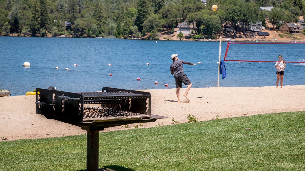 Photo of Others in Groveland