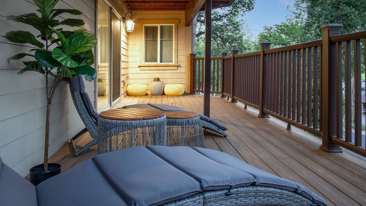 Photo of Patio Balcony in Groveland