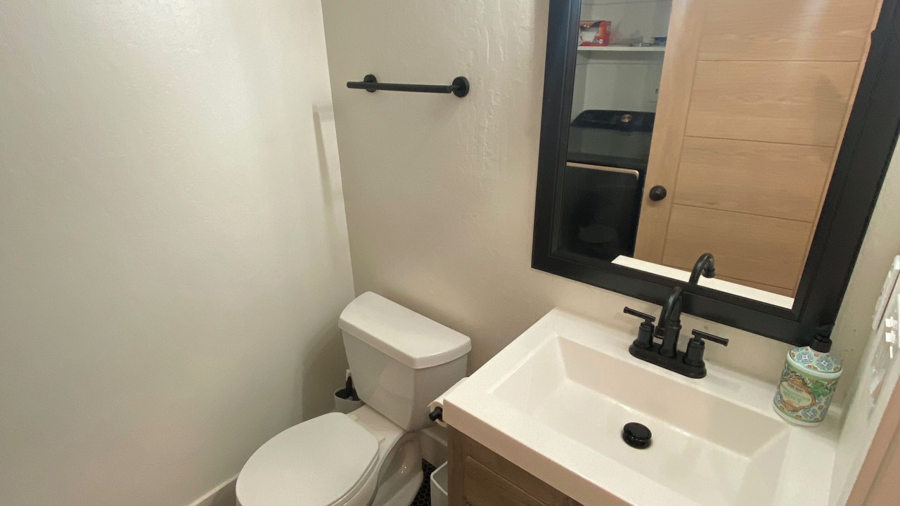 Photo of Bathroom in Groveland