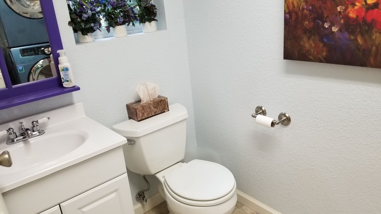 Photo of Bathroom in Long Barn