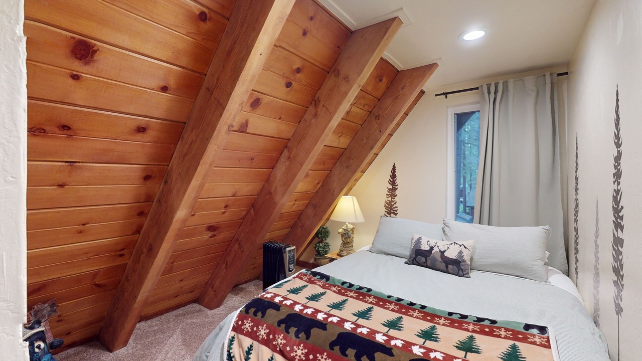 Photo of Bedroom in Black Bart
