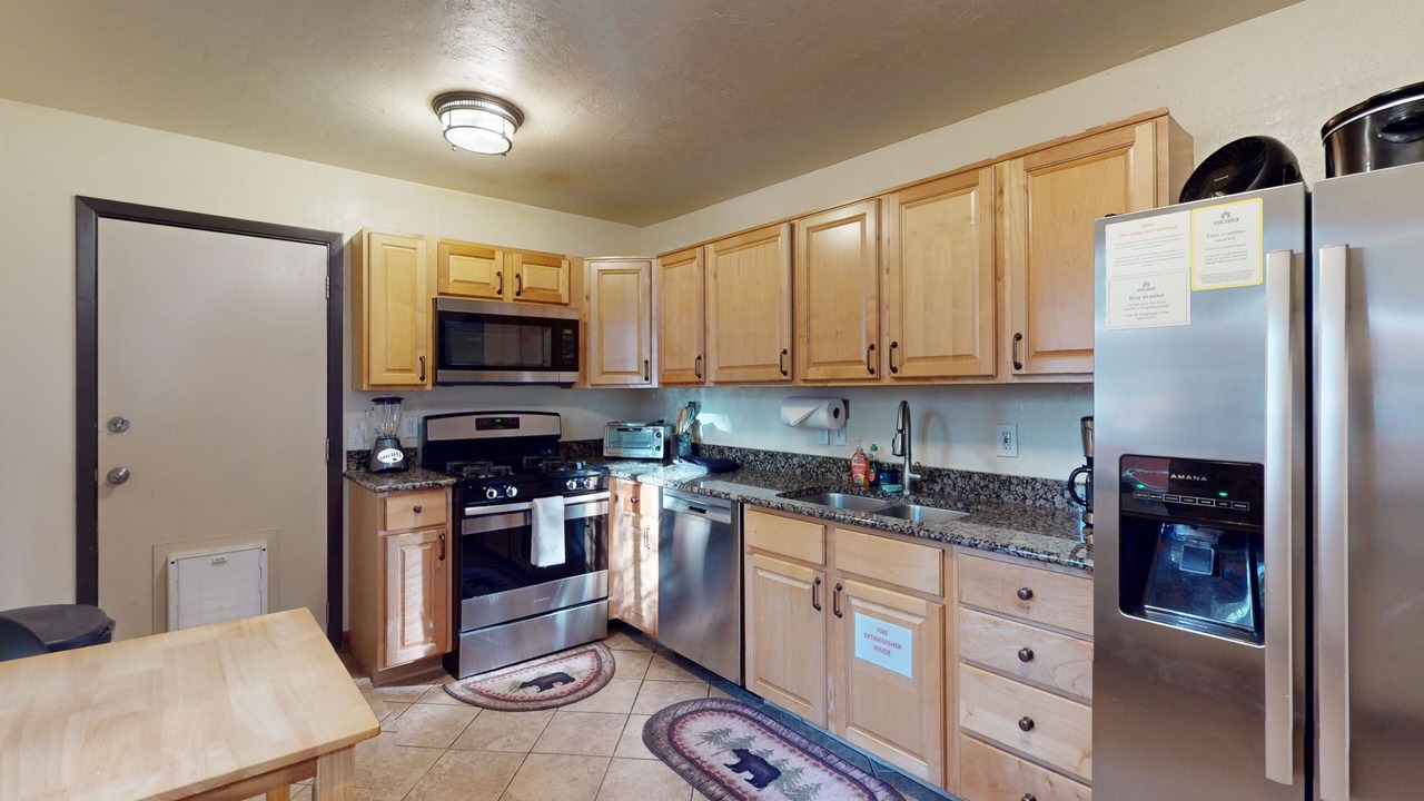Photo of Kitchen in Black Bart