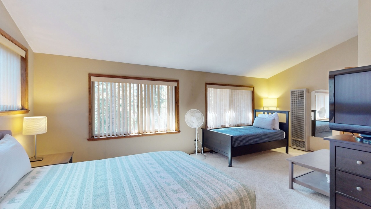 Photo of Bedroom in Pioneer Trail
