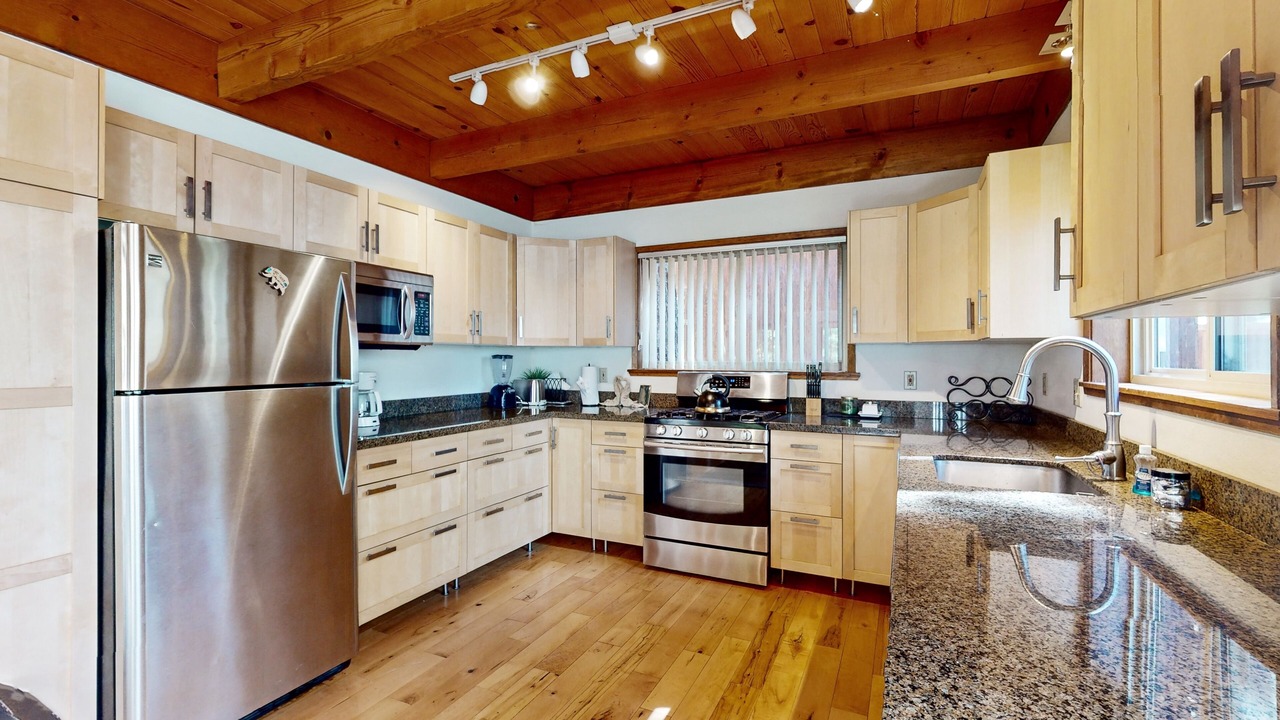 Photo of Kitchen in Pioneer Trail