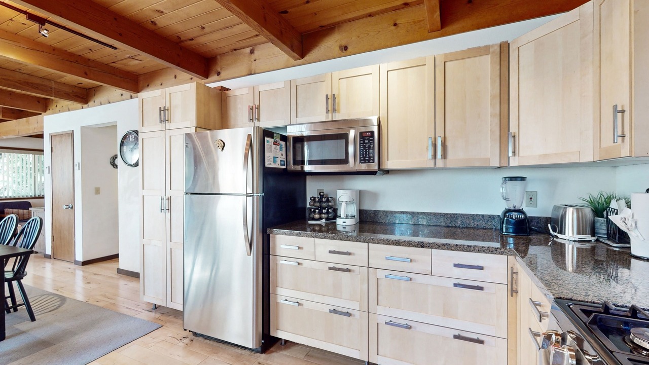 Photo of Kitchen in Pioneer Trail