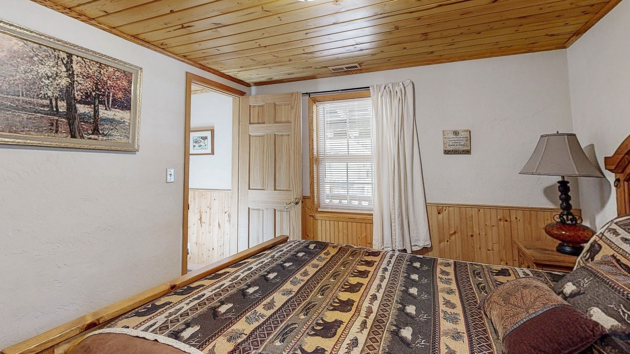 Photo of Bedroom in Black Bart