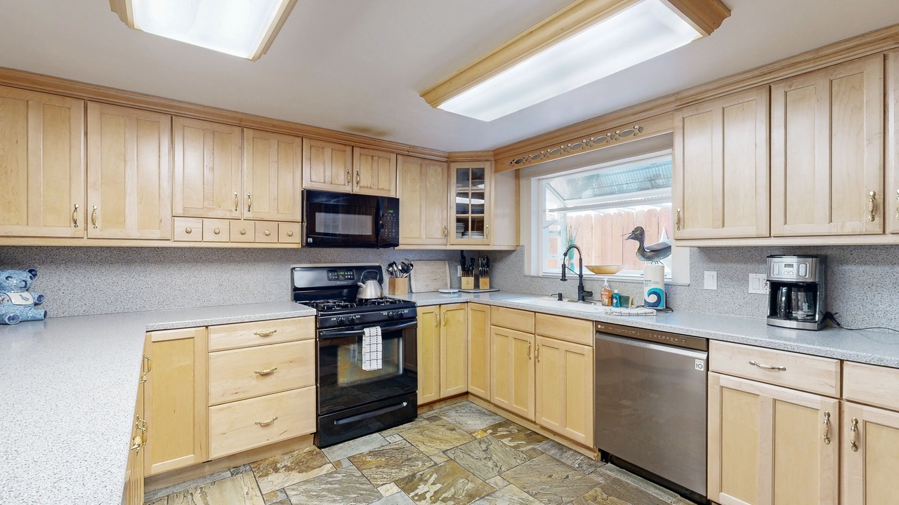 Photo of Kitchen in Black Bart