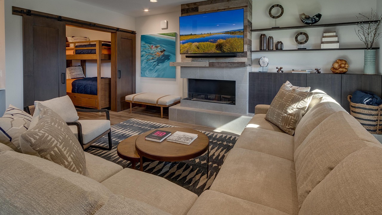 Photo of Livingroom in Stateline