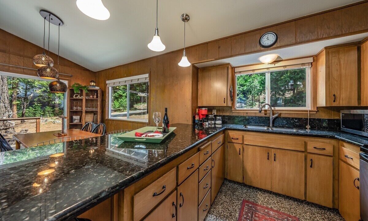 Photo of Kitchen in Sierra Cedars