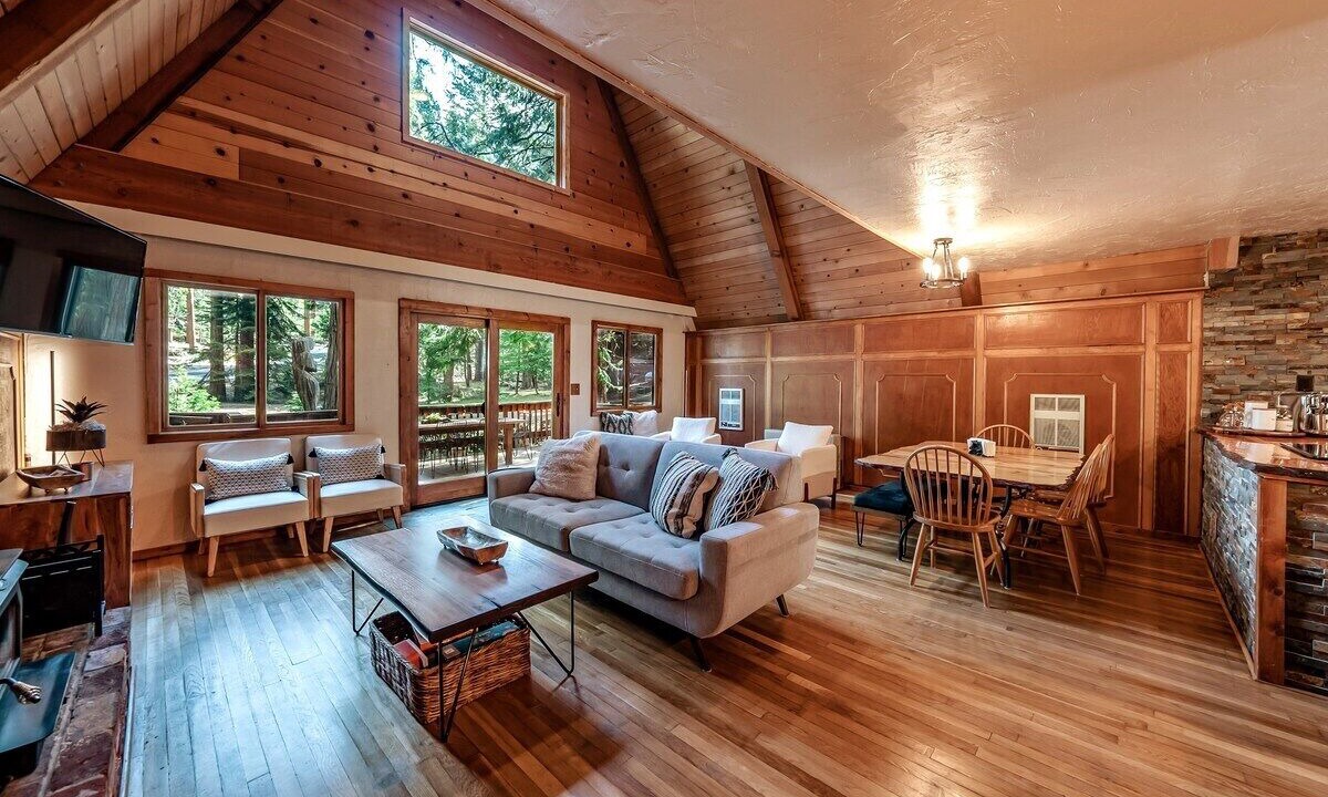 Photo of Bedroom in Sierra Cedars
