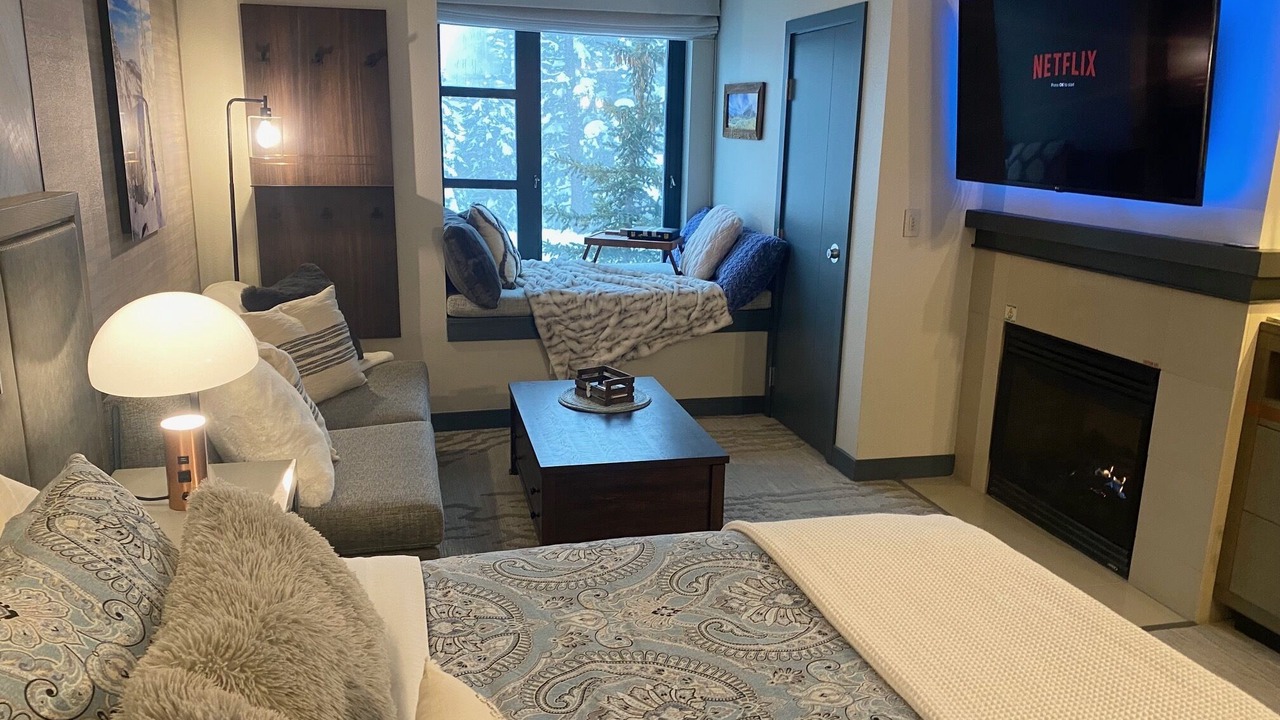 Photo of Bedroom in Mammoth Lakes