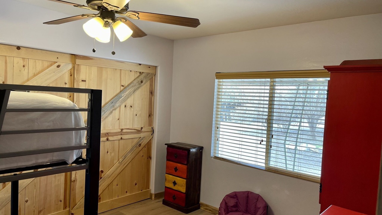 Photo of Bedroom in Rosedale