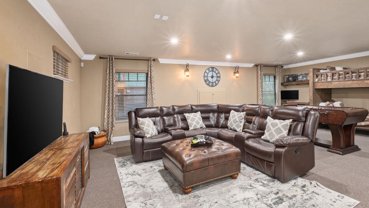 Photo of Livingroom in Bass Lake
