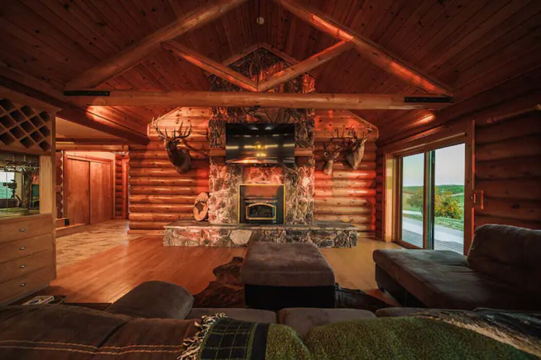 Photo of Livingroom in Central Valley