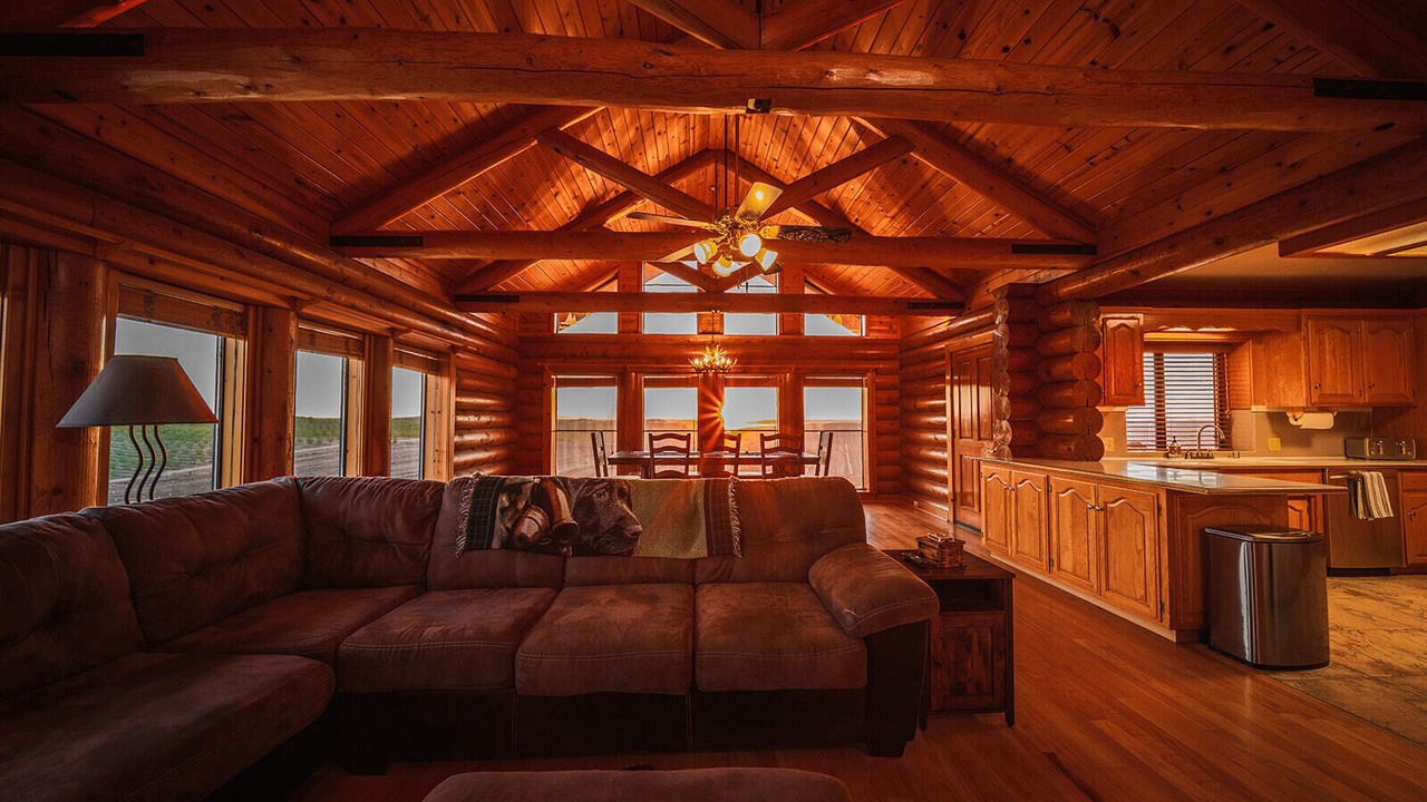 Photo of Livingroom in Central Valley