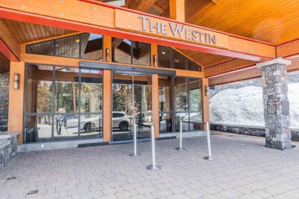 Photo of Outdoor in Mammoth Lakes