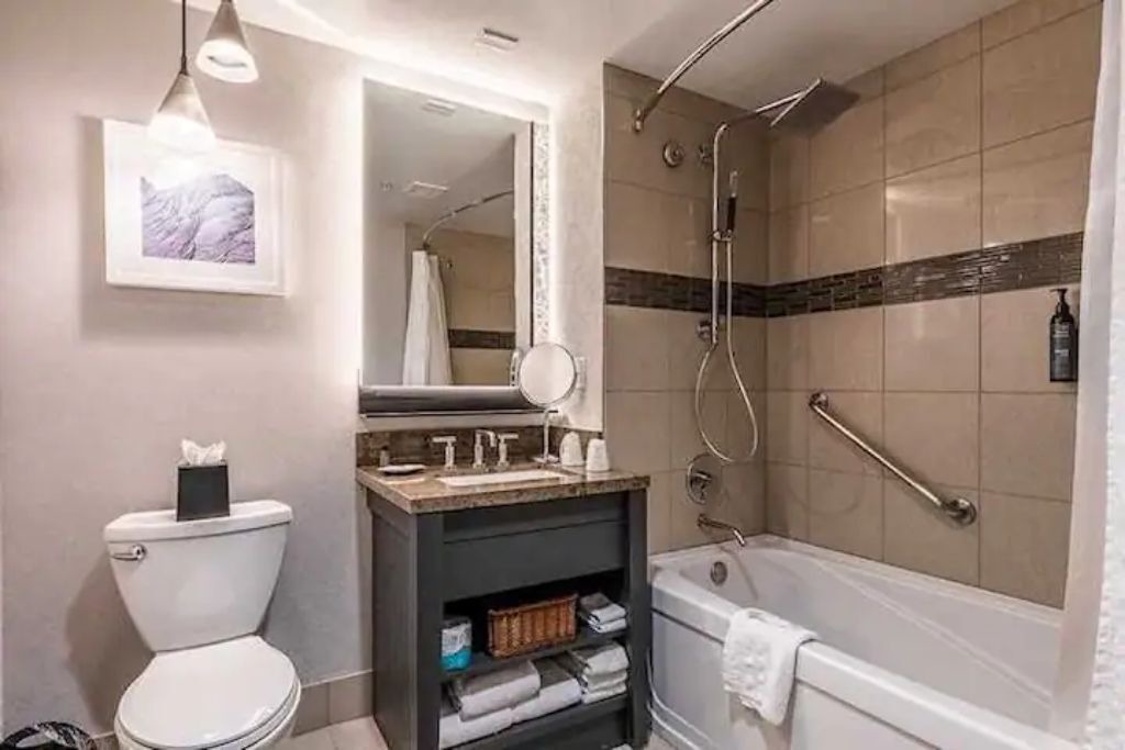 Photo of Bathroom in Mammoth Lakes