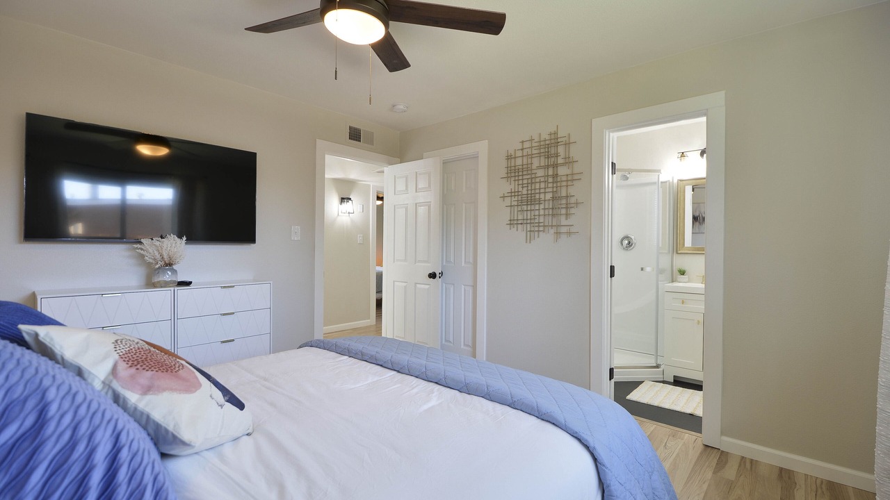 Photo of Bedroom in Los Banos