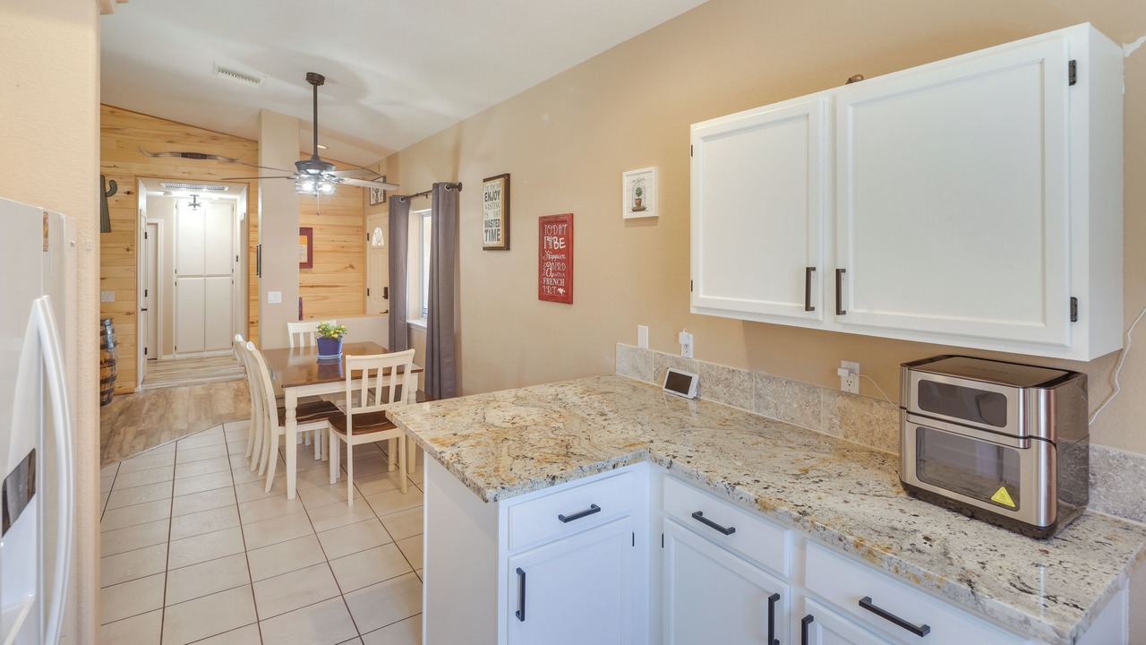 Photo of Kitchen in Sunridge Estates