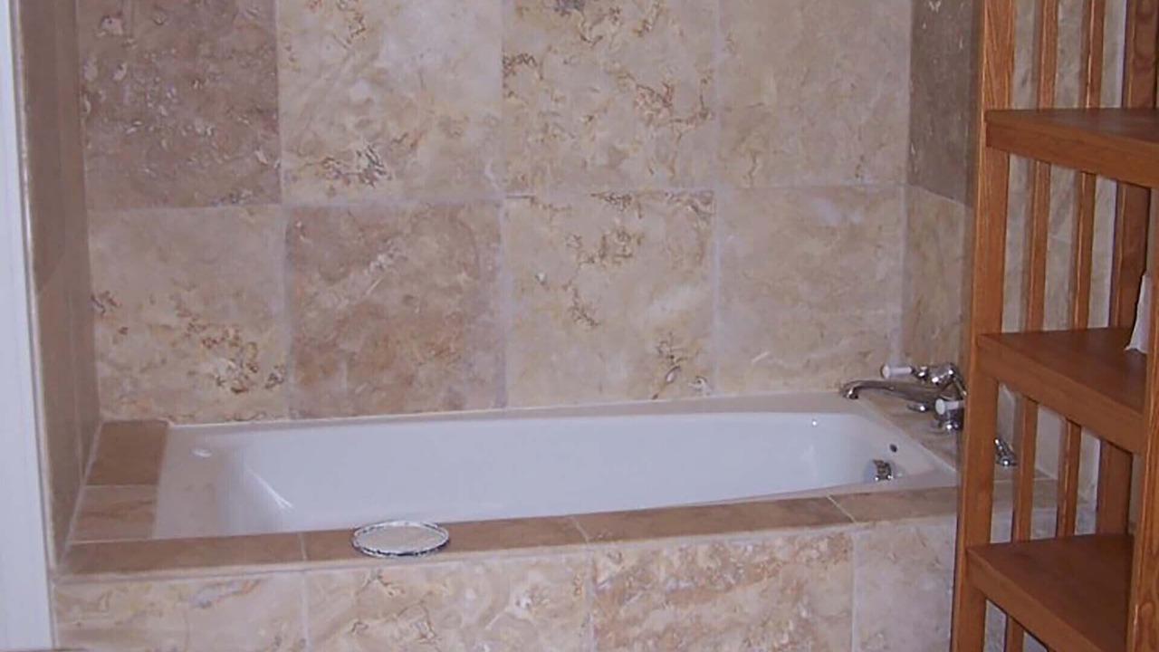 Photo of Bathroom in Panoramic Hill