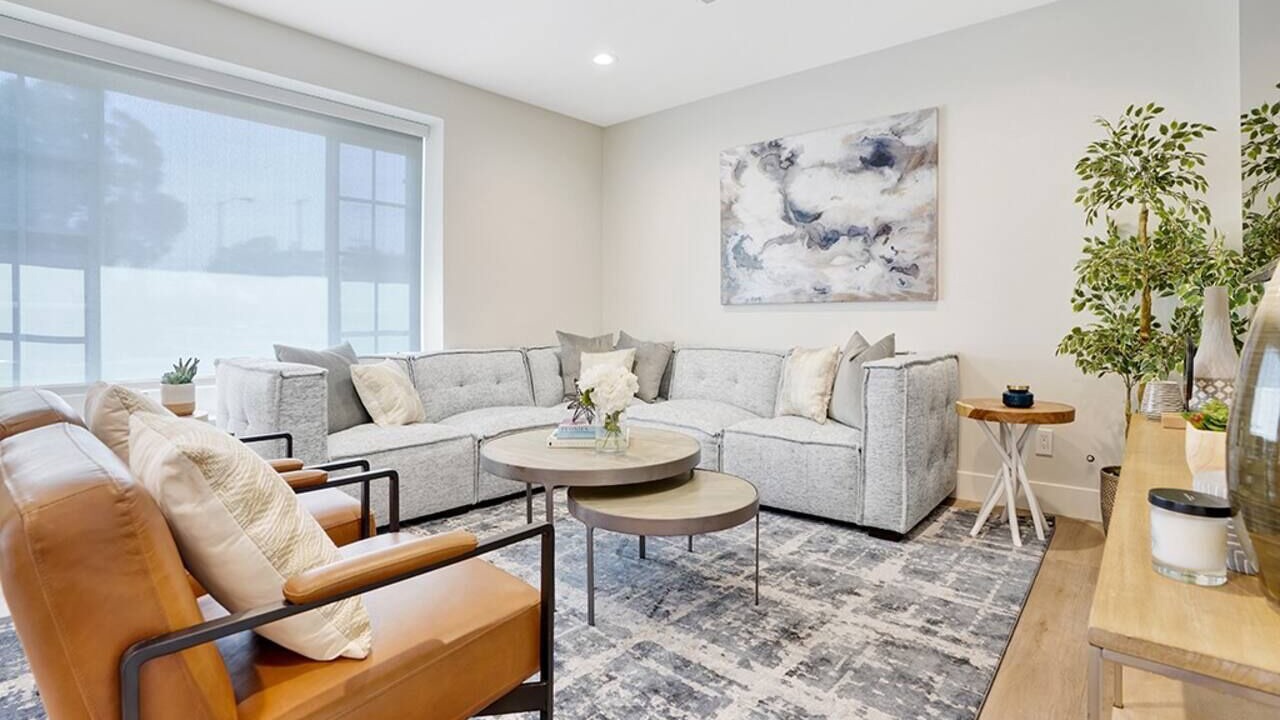 Photo of Livingroom in Northwest Anaheim