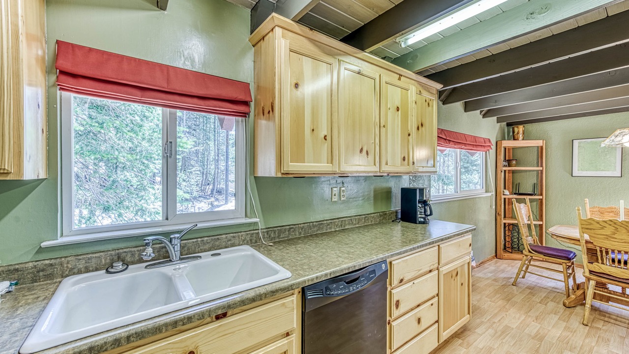 Photo of Kitchen in Big Creek