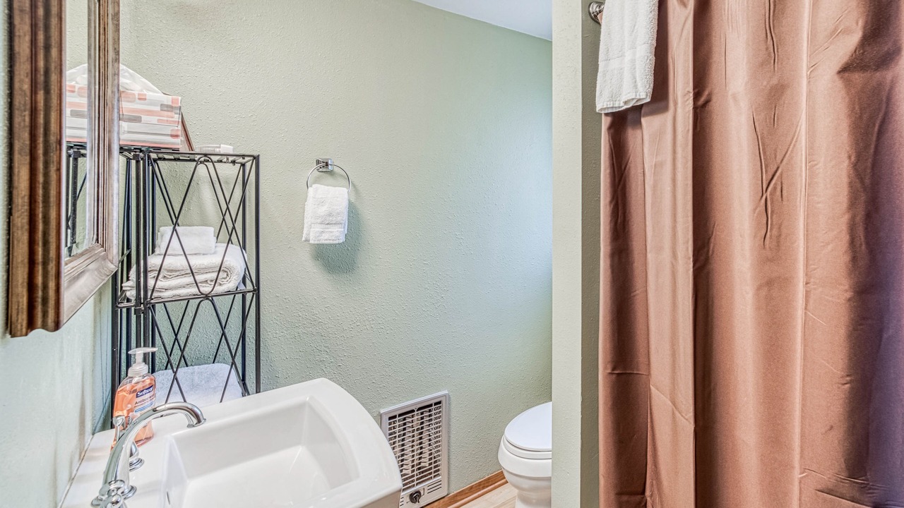 Photo of Bathroom in Big Creek