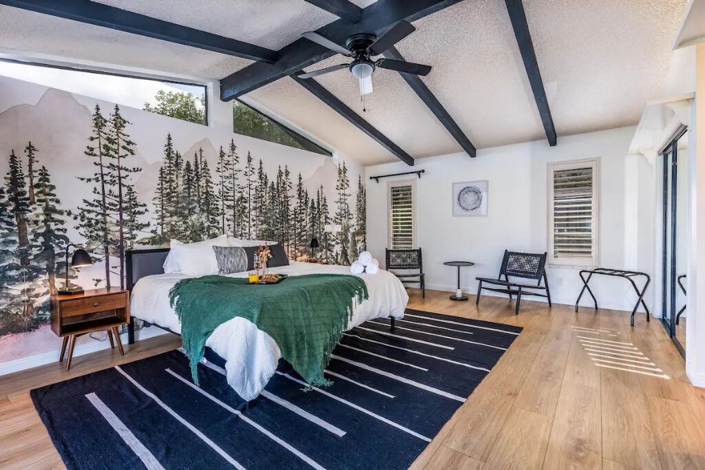 Photo of Bedroom in Yosemite Forks
