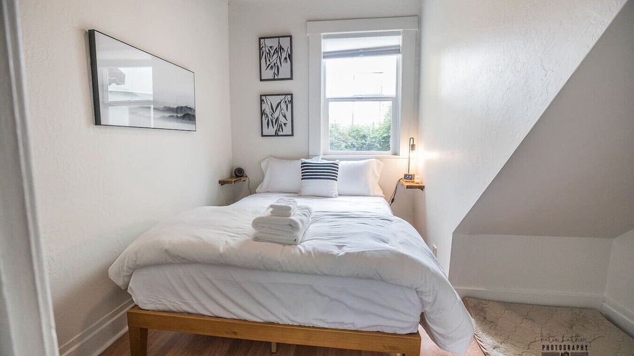 Photo of Bedroom in Downtown