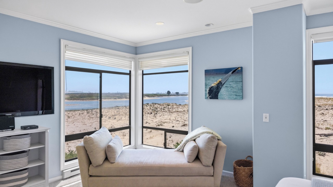 Photo of Livingroom in Watsonville