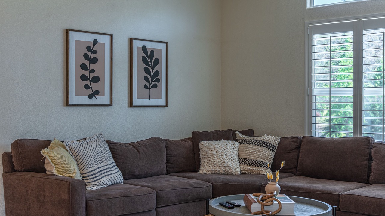 Photo of Livingroom in Groveland