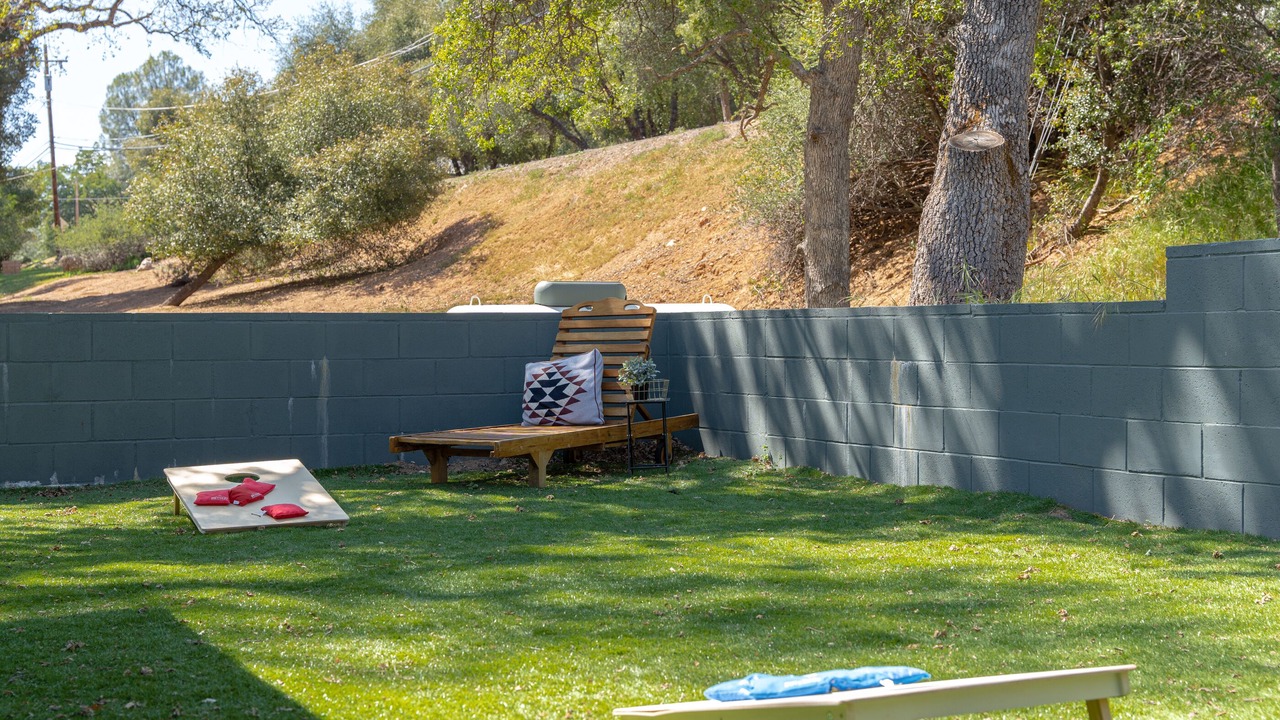 Photo of Outdoor in Groveland