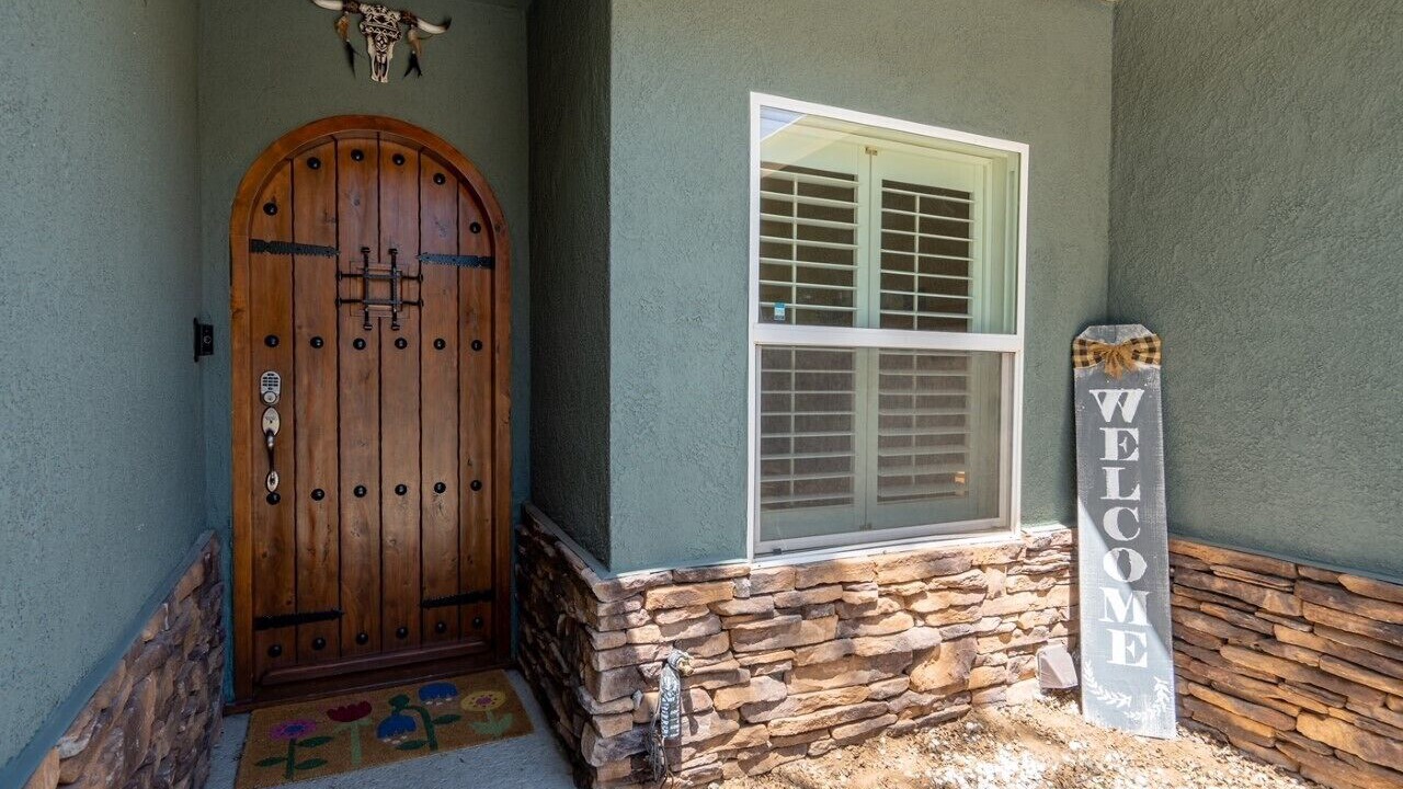 Photo of Outdoor in Groveland