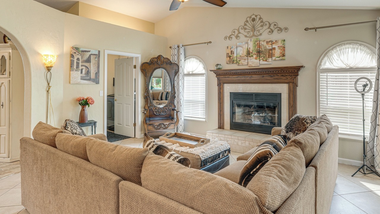 Photo of Livingroom in Atwater