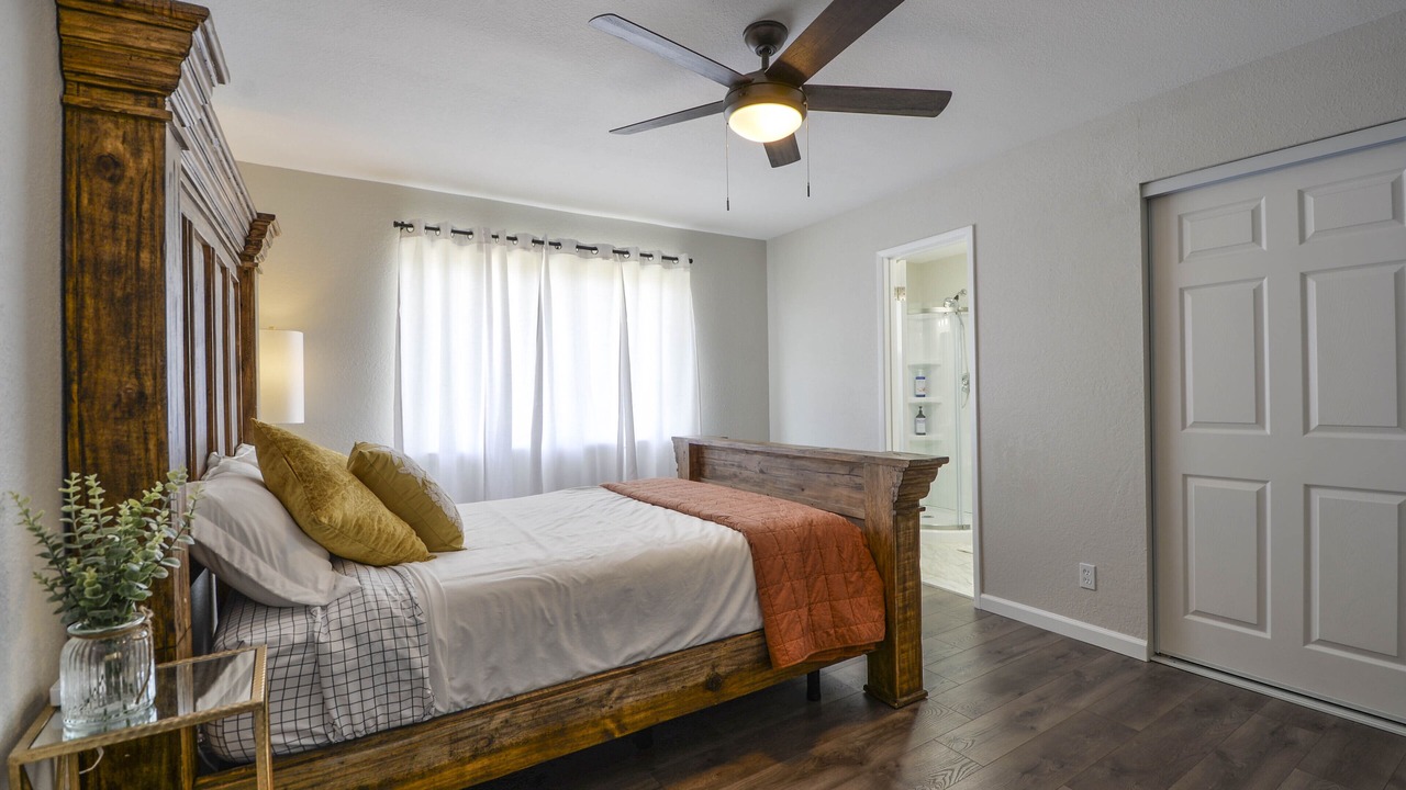 Photo of Bedroom in Los Banos